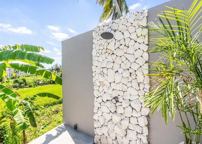 Glentana - Rare 3br With Full Rice Field Views And Sunset Villa Canggu