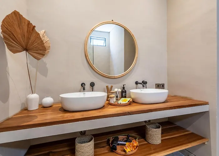 Glentana - Rare 3br With Full Rice Field Views And Sunset * Canggu